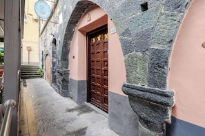 Exterior detail - New Listing (Liguria)