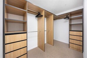 Interior - Luxury Broadwater Retreat at Lagoon Main Beach (Main Beach)
