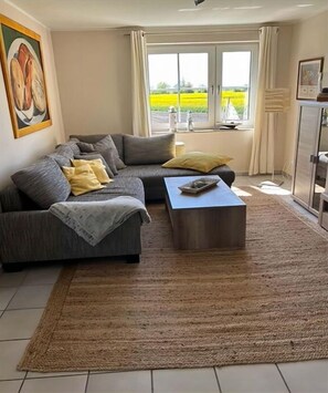 Untagged - Apartment with balcony and view (Fehmarn)