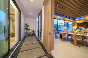 Interior - Kata  Luxury 4-Bedroom Villa (Karon)