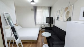 Room - New Listing (小樽市)