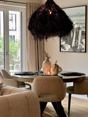 Dining - Luxurious holiday apartment at Baltique – Baltic Sea getaway with sea views (Lübeck)