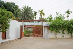 Ngoại thất