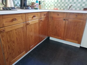 Private kitchen - New Listing (Saint-Hilaire-de-Riez)