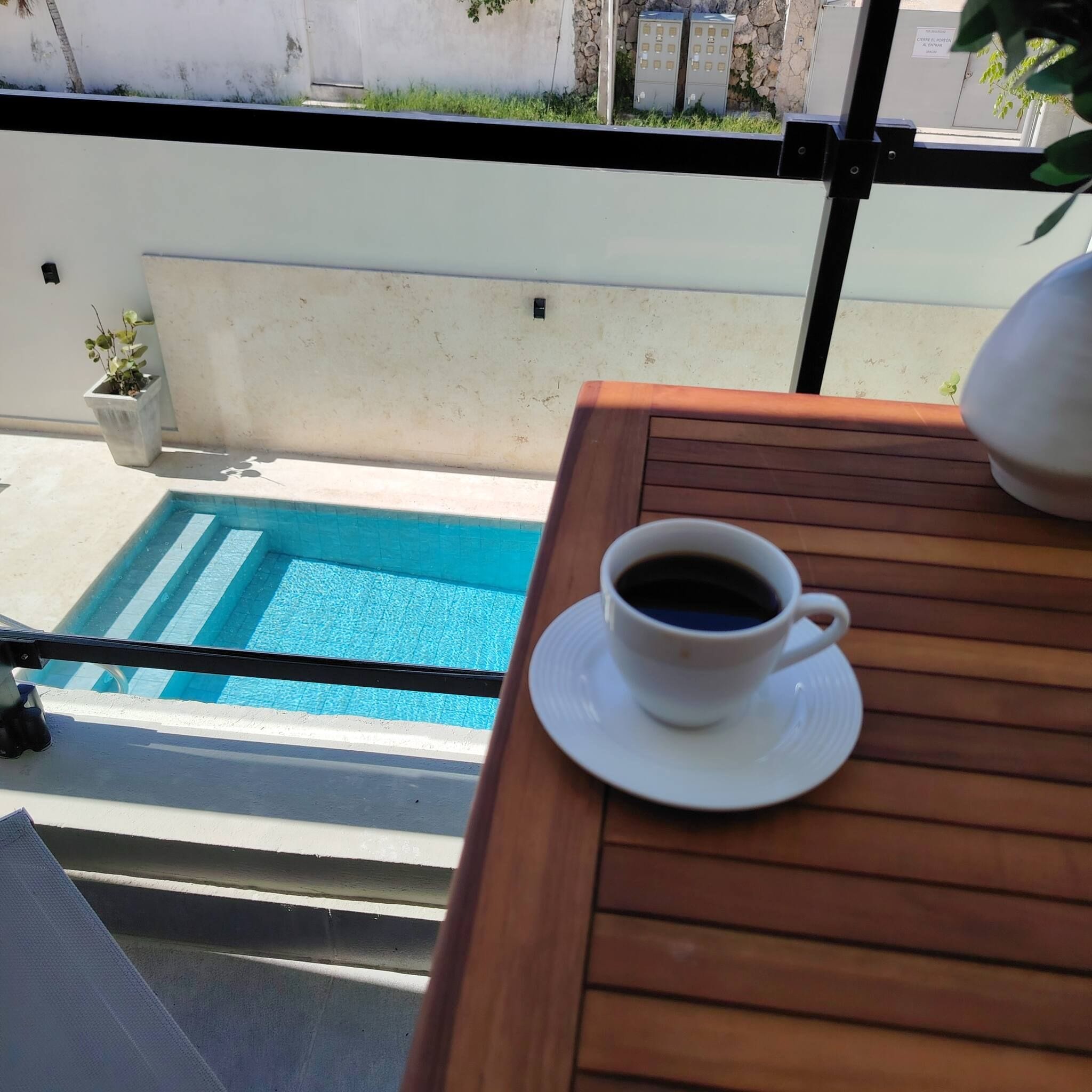 حمام سباحة