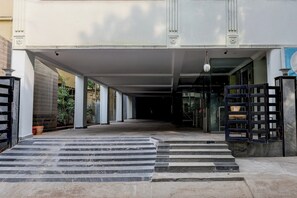 Perincian bahagian luar