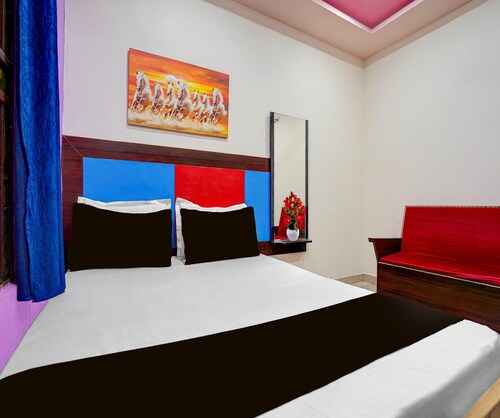 Deluxe Hotel Sunshine