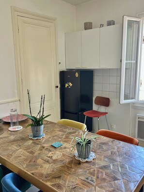 Dineren