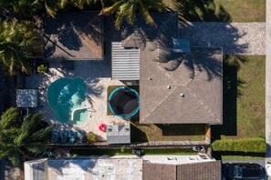 Exterior - Hollywood Home with Private Back Suite — Pool, Spa, 15 Mins to Beach (Hollywood)
