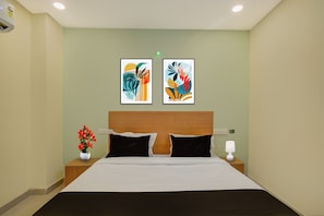 Room - Townhouse Oak NFC Crossway Hyderabad (Hyderabad)