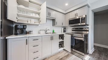Unit 3 - kitchen