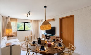 Dining - Apt. w/ Priv. Pool 740m to Beach Clb0027 (São Miguel dos Milagres)