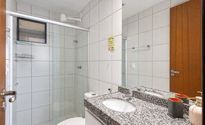 Bathroom - Apt. in Condo. w/ Pool in Poco Lsr0102 (Maceió)