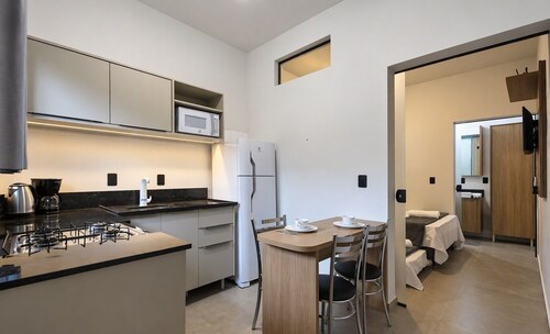 House in Condo. w/ City View Obo0004
