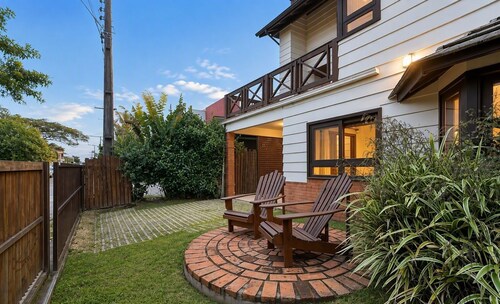 House in Condo. w/ Priv. BBQ Piw0003