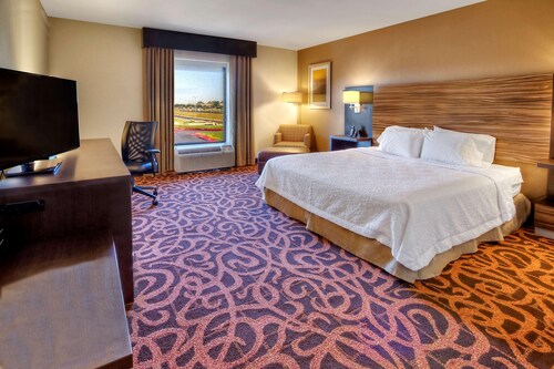 Basin Inn and Suites