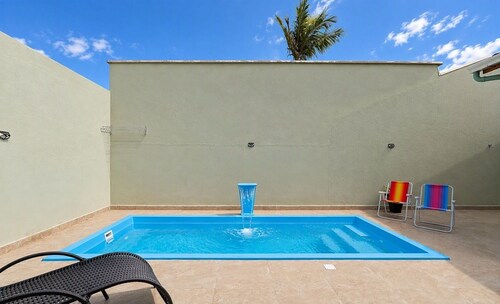 House With Pool and Bbq. Pvz0485