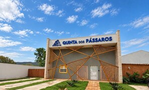 Exterior - Apt. in Condo. w/ Pool and View Qdp0009 (Pirenópolis)