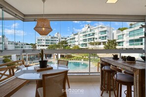 Dining - Apt. in Condo. w/ Pool and BBQ Rvoa0304 (Florianópolis)