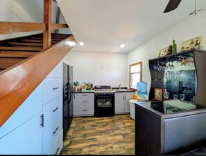 Private kitchen - Yaya's 1 bedroom bungalow with water view (maneadero)