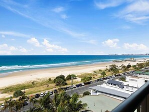 Beach - The Retreat 8G at The Rocks Resort (Currumbin)