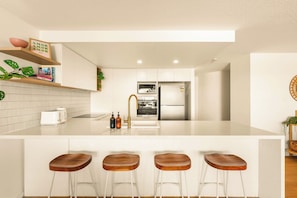 Private kitchen - The Rocks Resort 4C Currumbin Beachfront Apartment (Currumbin)