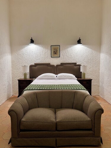 Beautiful 1-bedroom hotel in awesome Cuernavaca location