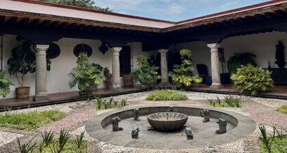 Superb 1-bedroom bed & breakfast in charming Cuernavaca