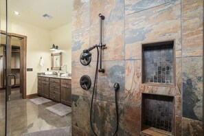 Bathroom - Private 10-Acre Ranch Retreat — Sauna & Hot Tub (Morriston)