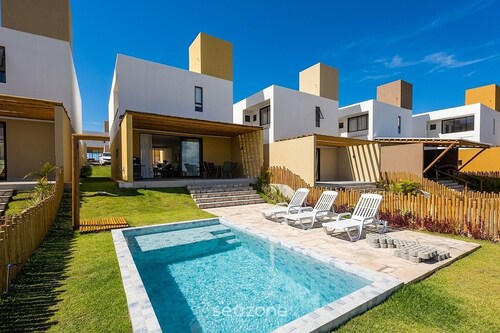 Duplex House w/ Pool & Priv. Grill Zam0005