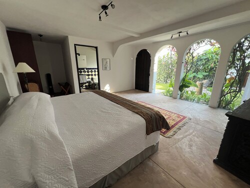 Fabulous 1-bedroom hotel suites in Cuernavaca