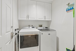 Laundry Room - Beautiful oceanfront condo on the quiet southend of Amelia Island (Fernandina Beach)