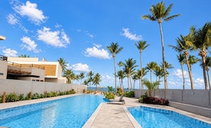 Pool - House With Beach View in Condo Nrt0003 (Passo de Camaragibe)