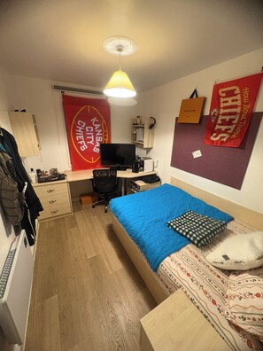Room - Super Cosy Studio Flat in Birmingham City Centre for Students! (Birmingham)
