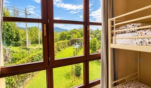 Interior - Villa Maruja: House with a Garden Near the Beach in Llanes (Llanes)