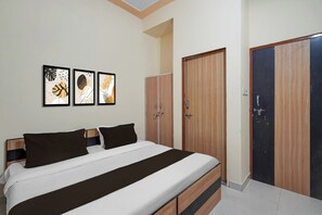Room - Hotel O Kukas Bus Terminal (Jaipur)