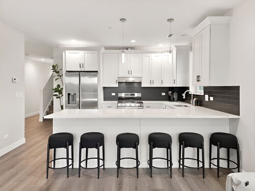 26St Premium Condo B - McCormick Place, Chinatown, South Loop