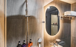 Bathroom - NO.25 HOTEL Namchuncheon (Chuncheon)
