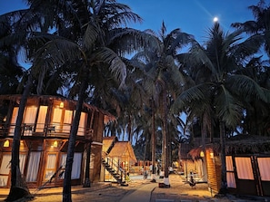 Ngoại thất