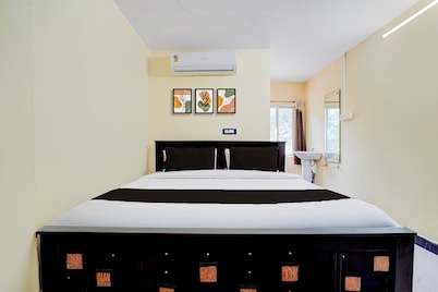 Hotel O Annavaram
