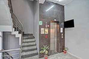 Interior - Signature Hotel Noida-62 (Noida)