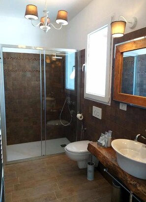 Bathroom - LA COLLINA DEI CAVALIERI (Belvedere Ostrense)