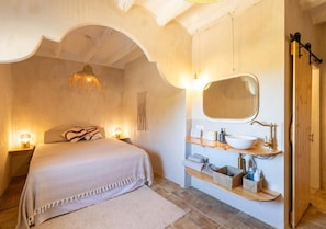 Bathroom - Masia Aubareda (SANT MARTÍ DE TOUS)