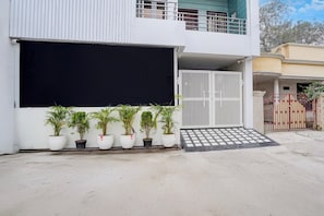 Bahagian luar