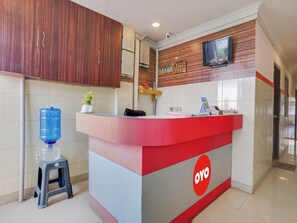 Lobby - Hotel O Siro Inn (Hyderabad)