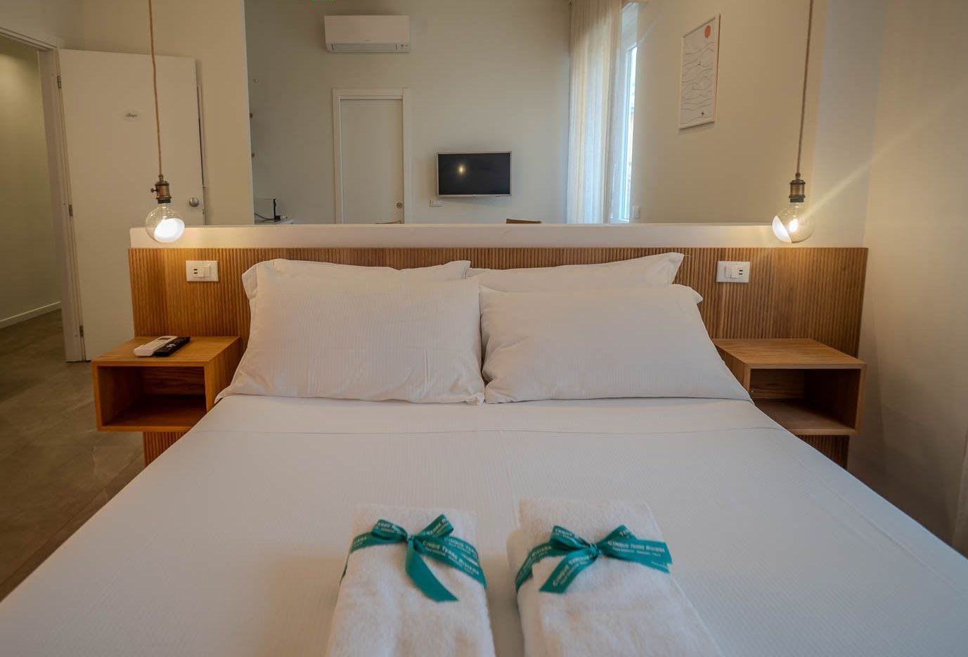 Double bed with welcome towels