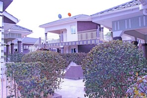 Ngoại thất