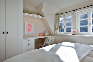Room - Stylish living with a view of the salt marshes, including a sauna, fireplace, and terrace (Sylt)