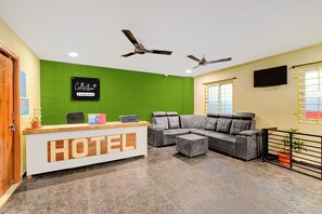 Lobby - Collection O Green Hills Road (Hyderabad)