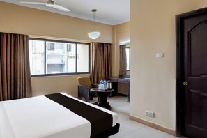 Room - Townhouse Koyambedu (Chennai)